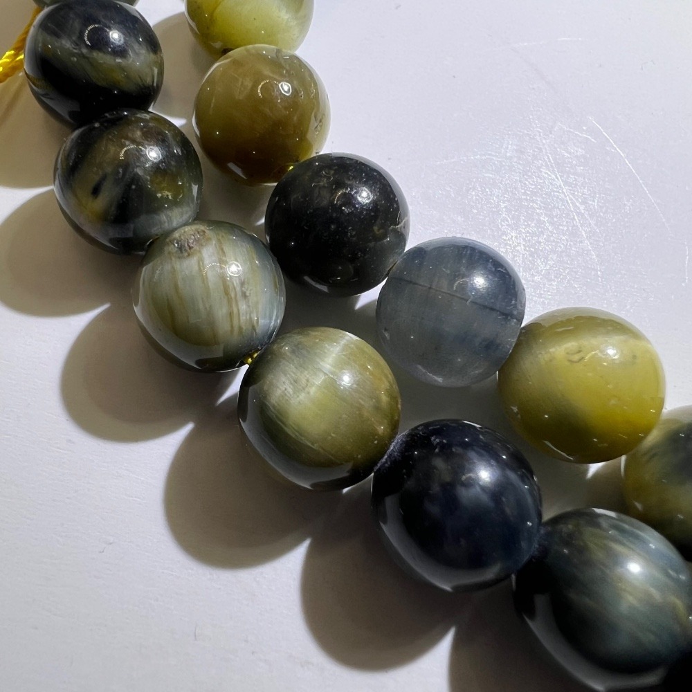 Blue and Gold Tiger Eye 8 mm Beads String for Jewelry Making - Picture 3 of 7